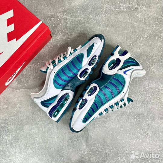 Nike Air Max Tailwind 4