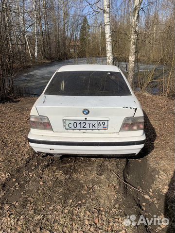 Задние фонари BMW e36 1,8 мех