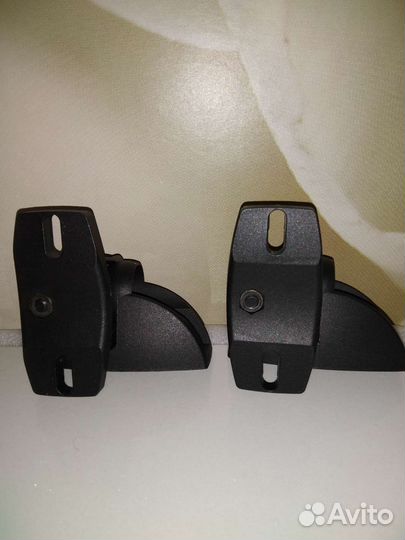 Крепление для колонок Vogel's