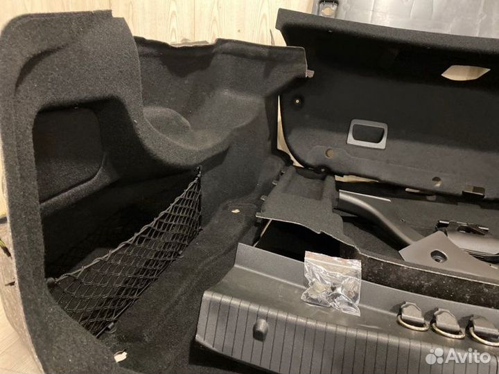 Обшивка багажника Mercedes Benz E350 W212 M272.980