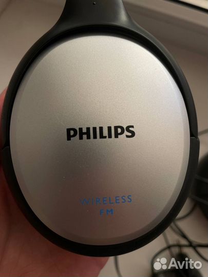 Беспроводные наушники philips