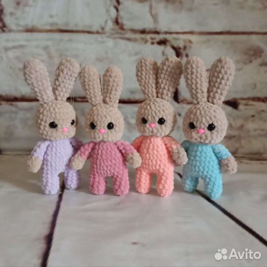Плюшевые зайчики ручной работы