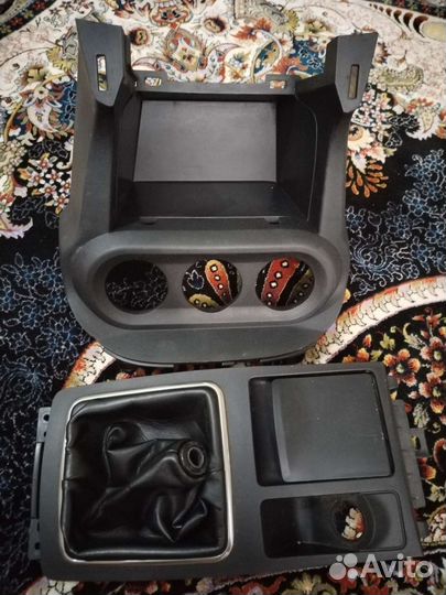 Салон Митсубиси Лансер 10