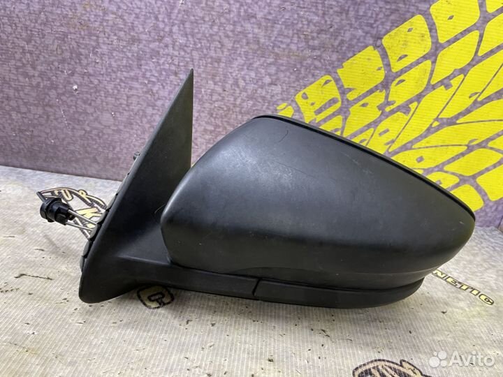 Зеркало левое Granta Гранта механическое лифтбек