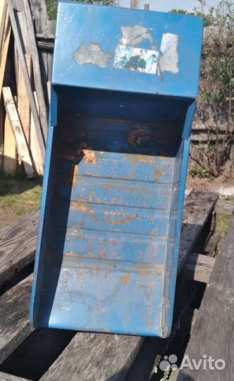 Игрушка машинка времен СССР