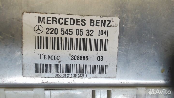 Блок управления пневмоподвеской Mercedes S W220, 2