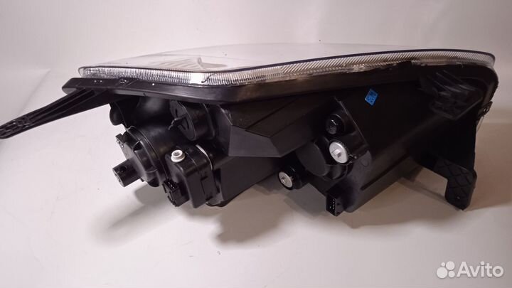 Фара передняя левая Geely Emgrand X7