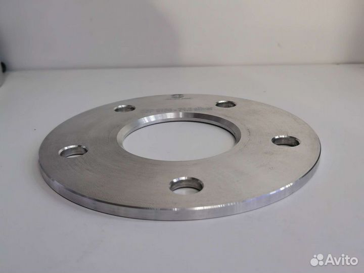 Колёсные проставки 5х130-71.6 6мм Touareg