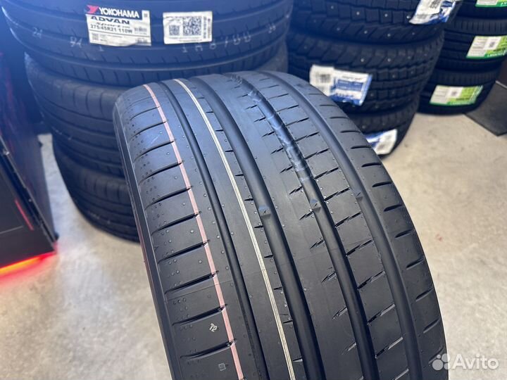 Yokohama Advan Sport V107F 255/35 R21 98Y