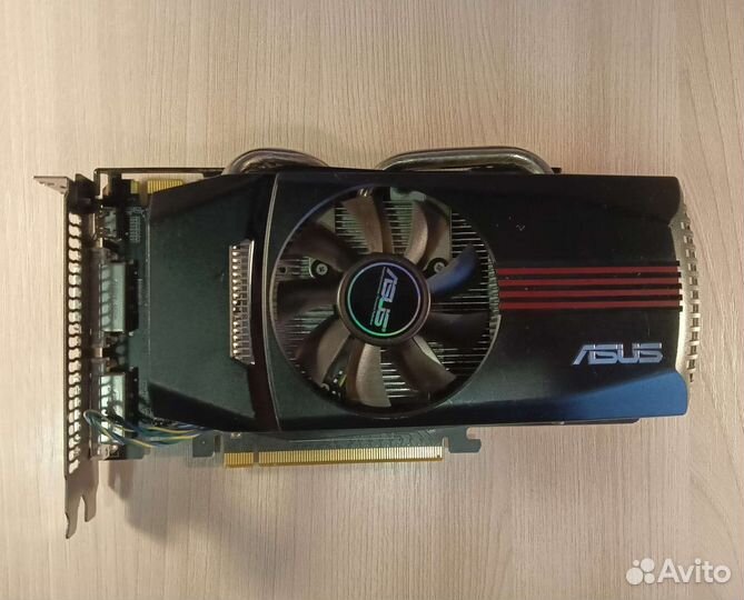 Видеокарта Asus GeForce GTX 560