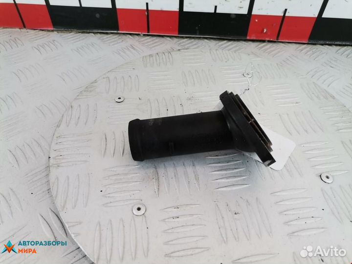 Корпус термостата seat Arosa 6H 2001 045121121A