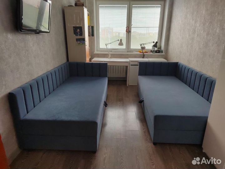 Кровать угловая