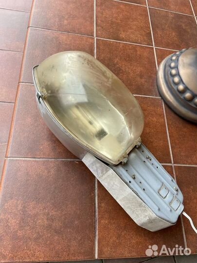 Фонарь уличный