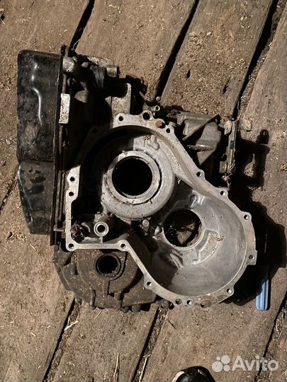 Корпус для коробки Nissan Note 2008г