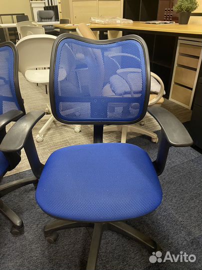 Компьютерное кресло сетка