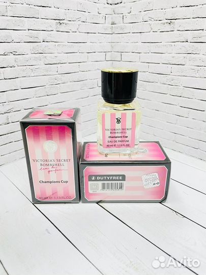 Victoria secret bombshell