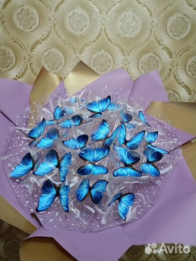 Букет из бабочек синий