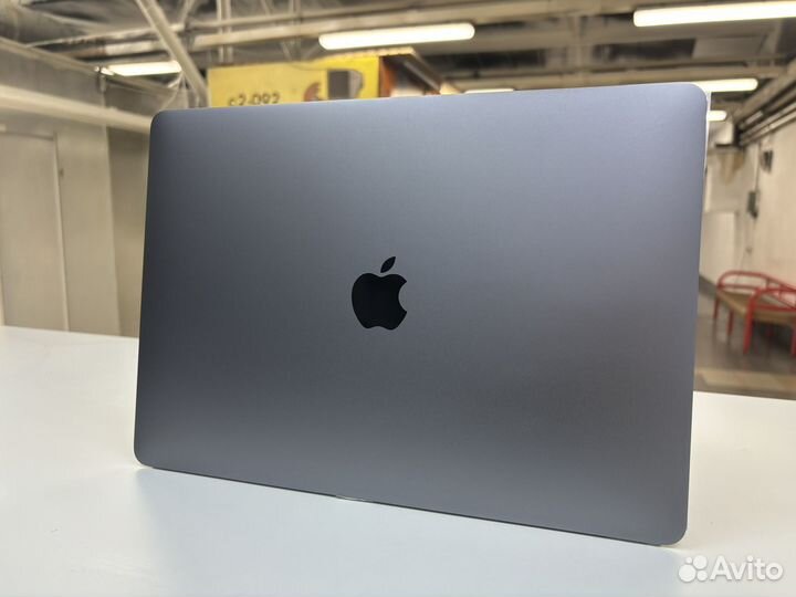 Матрица Macbook Air 13