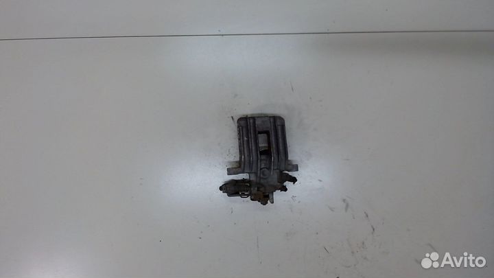 Суппорт Volkswagen Golf 4, 2003