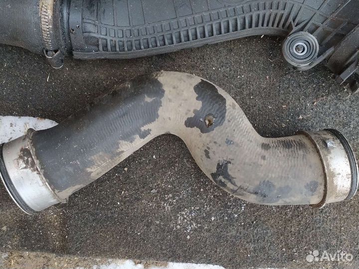 Патрубки турбины volkswagen passat CC