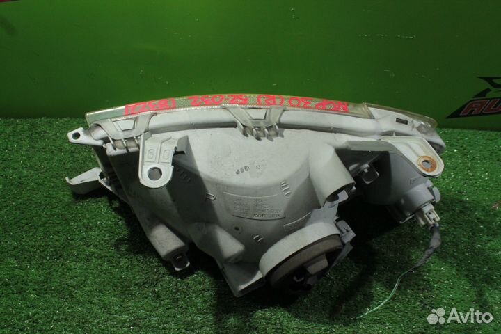 Фара toyota NCP30,NCP31,NCP34,NCP35 BB 52 032