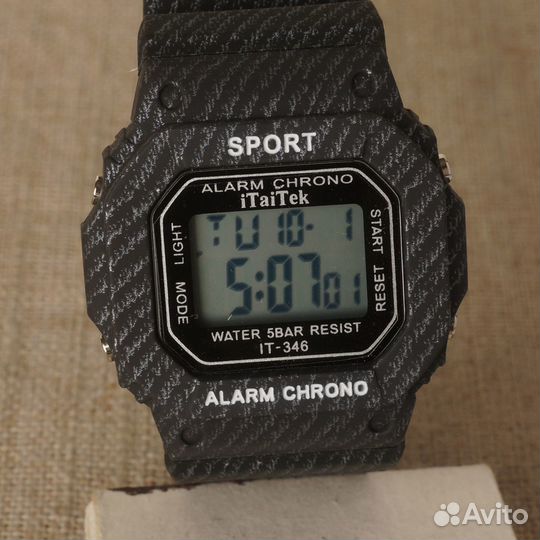 Часы новые спортивные Sport alarm chrono стиль G-s