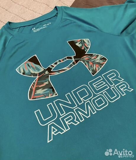 Футболка Under Armour (женская) р. XS/S