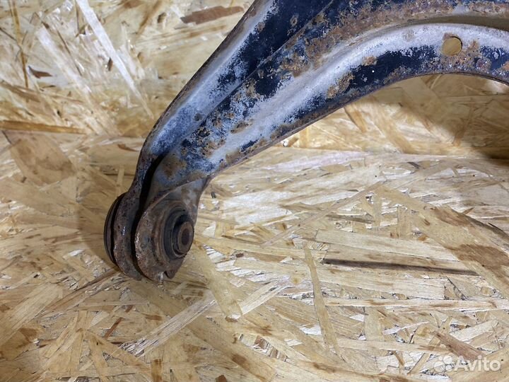 Рычаг передний audi 80 b3