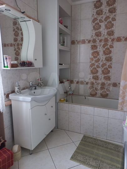 Комната 15 м² в 4-к., 2/2 эт.