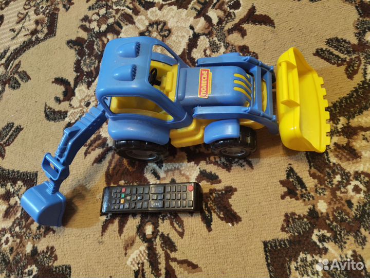 Машинки для мальчика большие