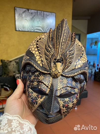 Африканская маска дерево