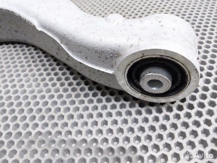 Рычаг подвески нижний задний правый Porsche Macan