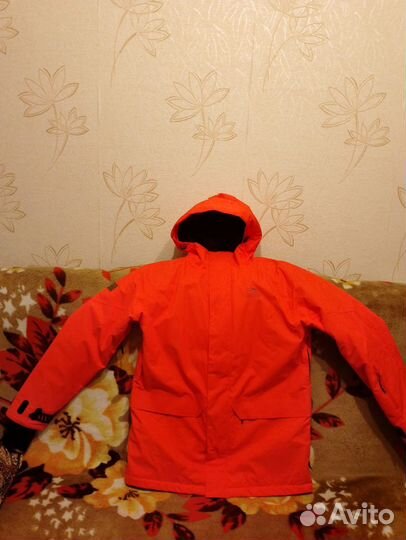 Куртка для сноуборда и полукомбинезон
