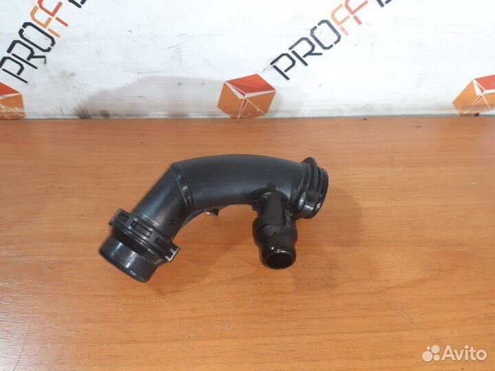 Патрубок (трубопровод, шланг) Mercedes Glc X253