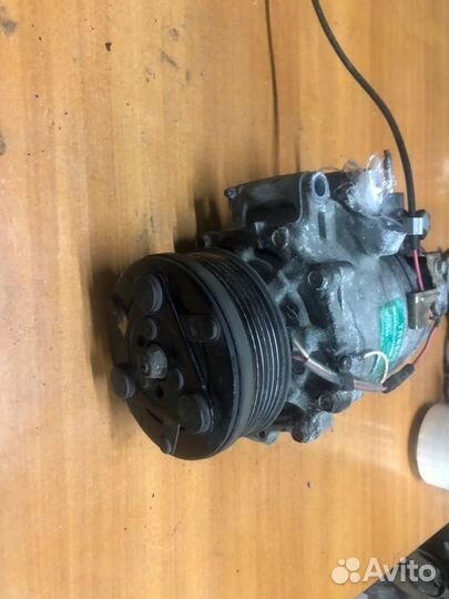 Компрессор кондиционера Honda Crv RM4 R20A