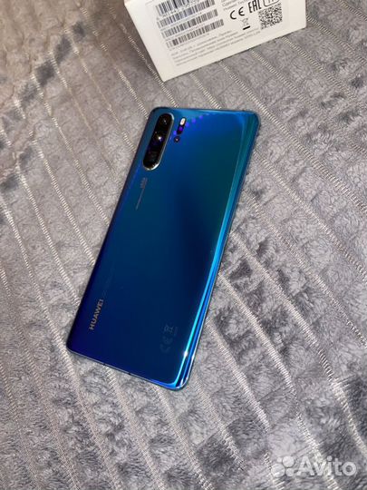 HUAWEI P30 Pro, 8/256 ГБ