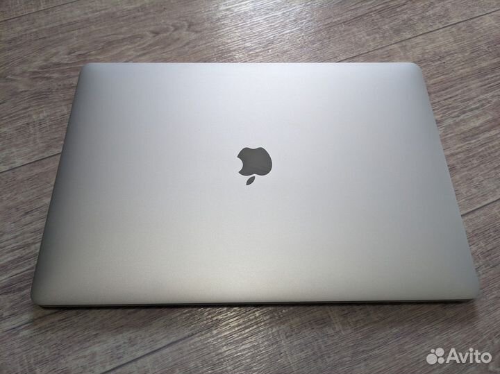 Apple Macbook Pro 15