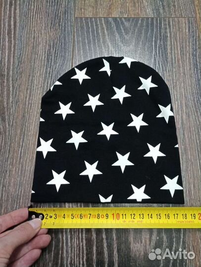 Новая детская шапка на 3-4 года