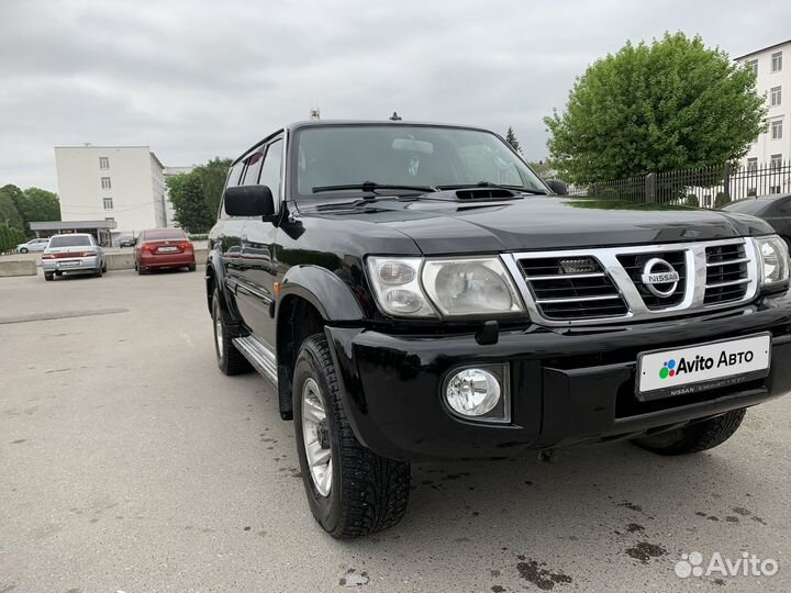 Nissan Patrol 3.0 AT, 2004, 200 000 км