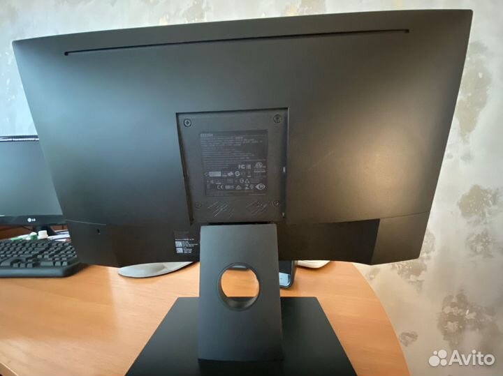 Монитор Dell E2216H