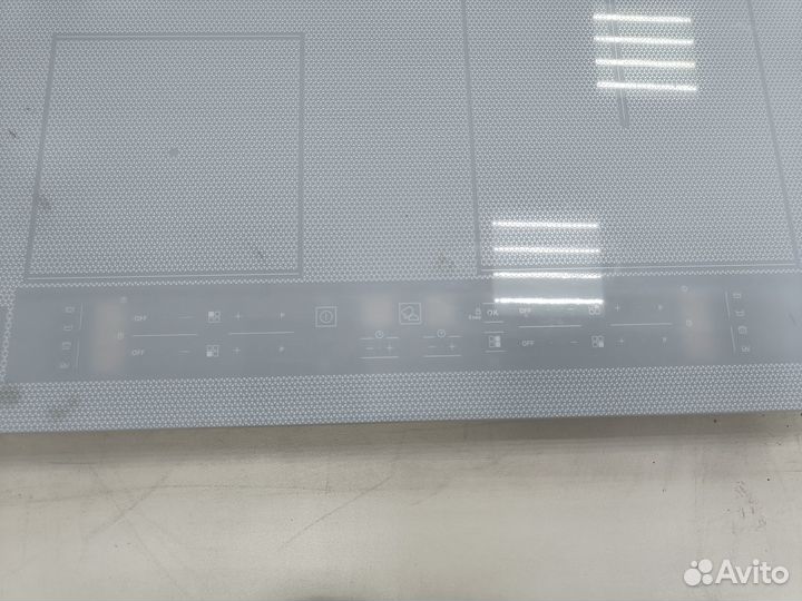 Индукционная варочная панель Ariston