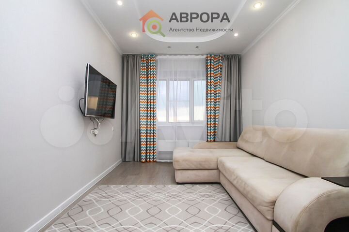 2-к. квартира, 47 м², 8/9 эт.