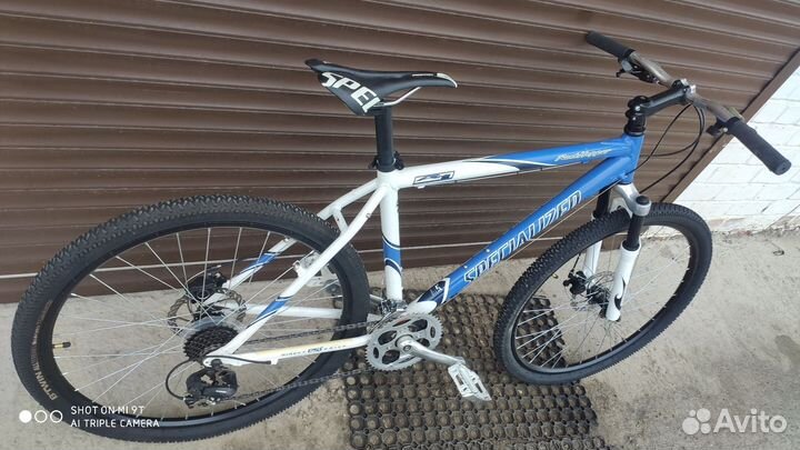 Велосипед specialized Rockhopper 27.5