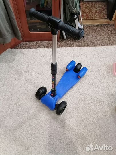 Продам детский самокат