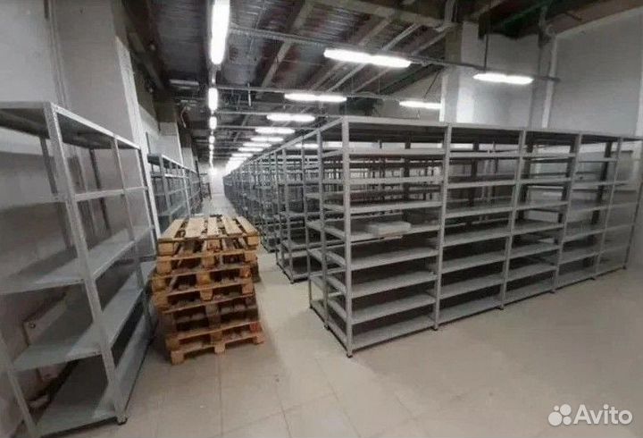 Прочные стеллажи для склада