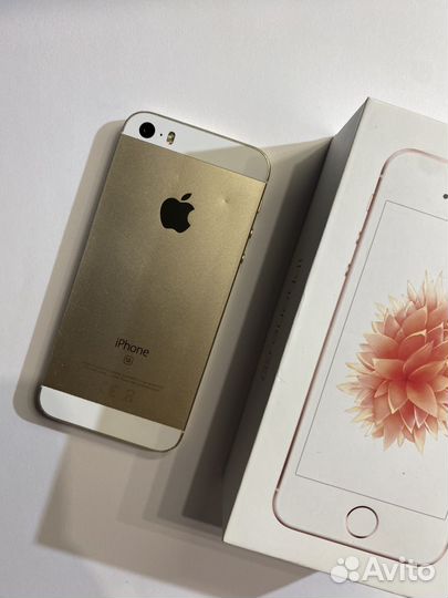 iPhone SE, 32 ГБ