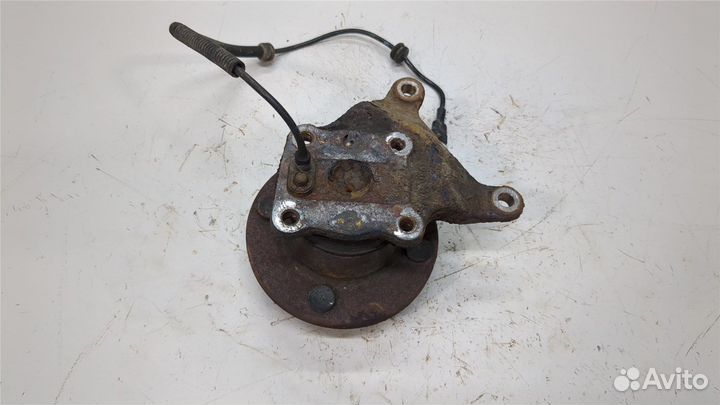 Ступица (кулак, цапфа) Ford Focus 1, 2001