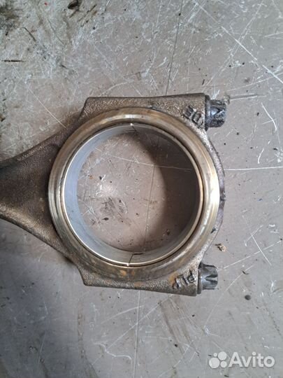 Шатун Audi A6 C6 3.2 auk