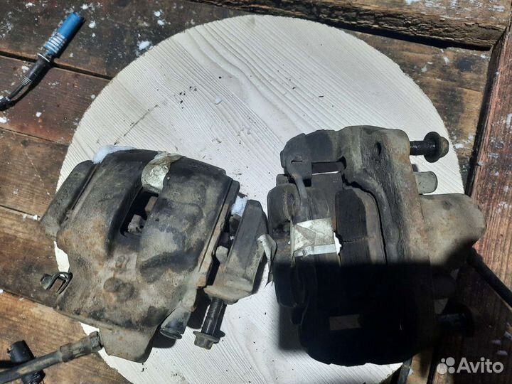 Суппорт бмв Х5 Е53 4.4