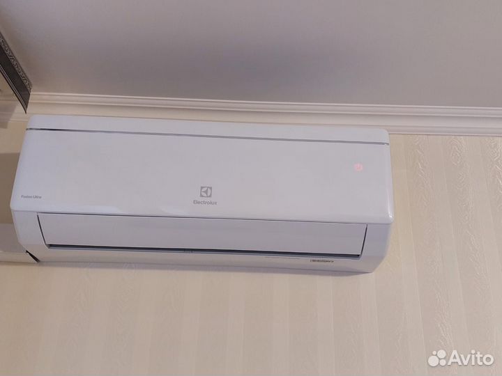 Продам кондиционер Electrolux eacs-09HF2/N3/in спл